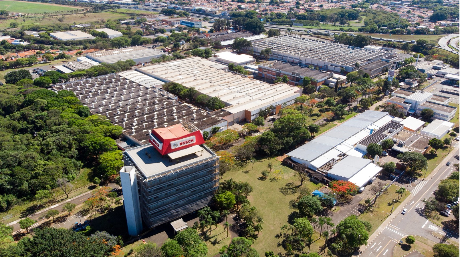 Operação de facilities na indústria de Indústria Automotiva atendida pela ARO
